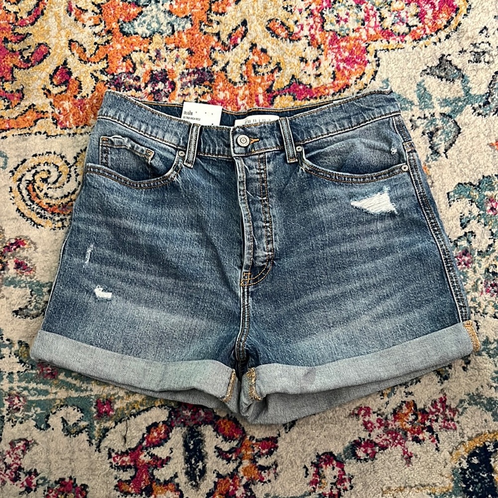Ultra High Rise Mom Shorts